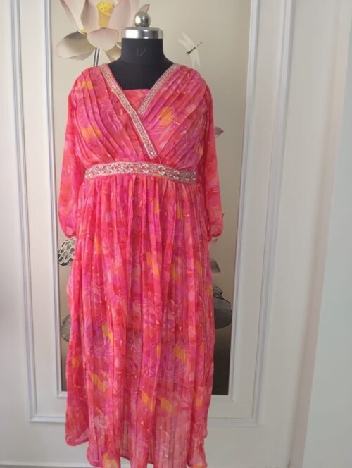 bfdae7cd-664f-4909-a179-f77e1e76a47a georgette frock with heavy work