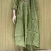 237438b0-707e-48cb-97a5-1fcc02b2cd3a-2 mul chanderi suit set with crape lining