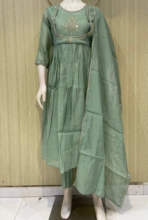 mul chanderi suit set with attached coat model with cotton lining